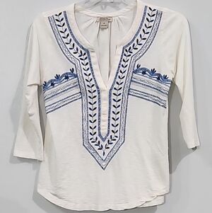 Lucky Brand Live In Love Embroidered White Blue Women's Boho Peasant Hippie Top